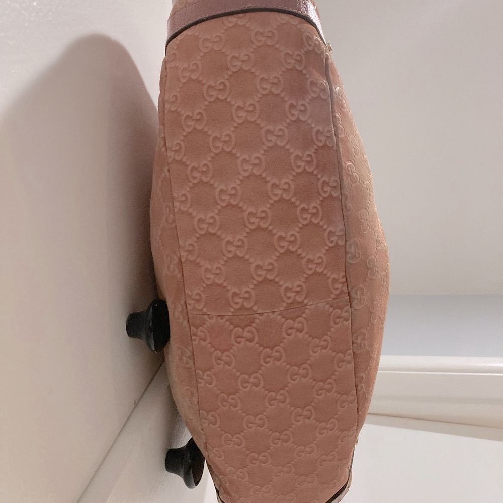 Gucci Pink Monogram Shoulder Bag - Picture 6 of 16